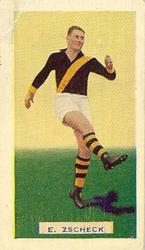 1934 Hoadley's Victorian Footballers #30 Eric Zschech Front